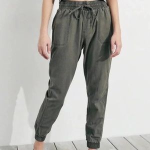 Twill Joggers
